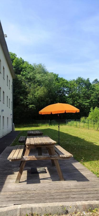 ibis budget Rodez Buitenkant foto