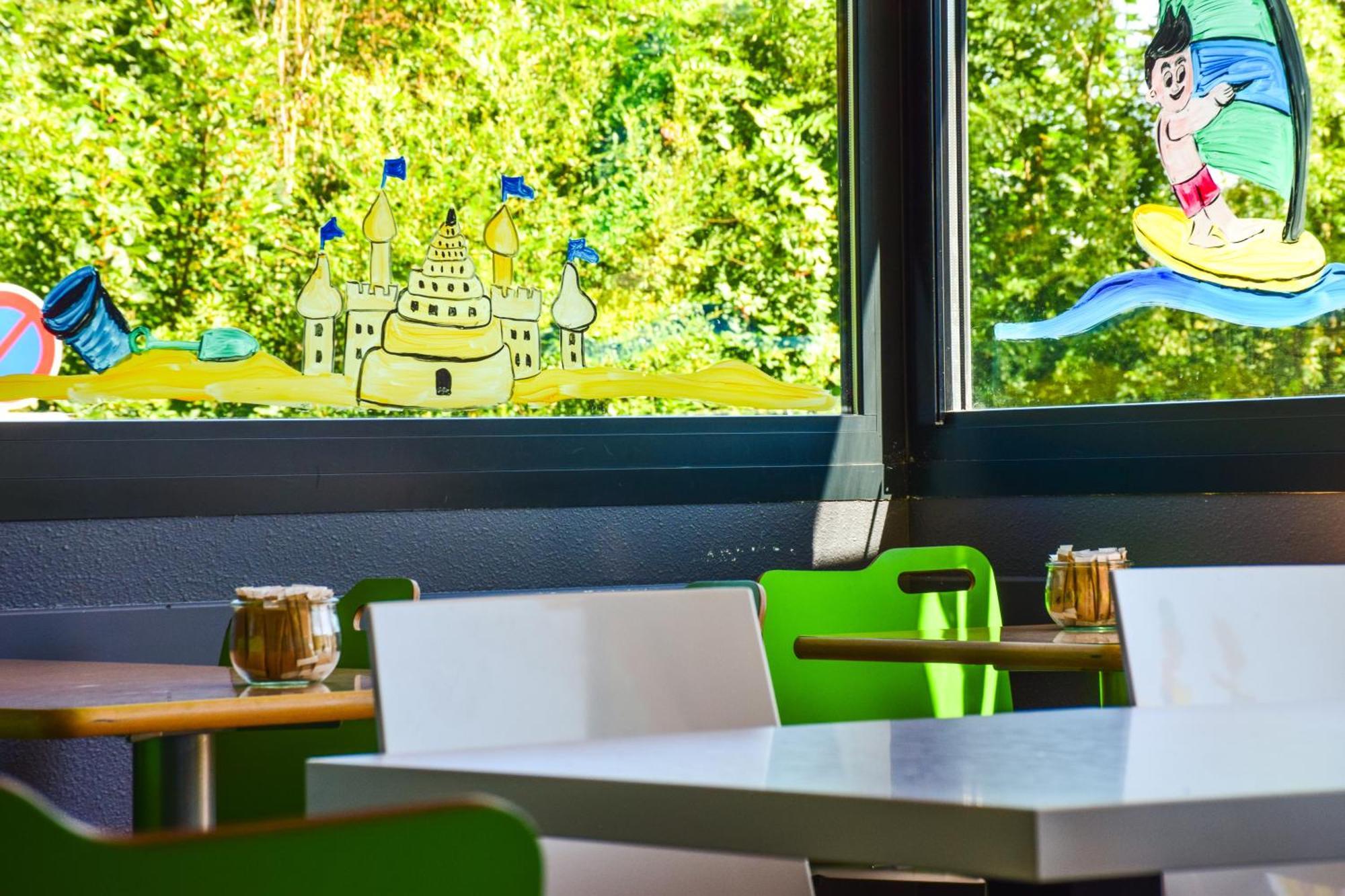 ibis budget Rodez Buitenkant foto