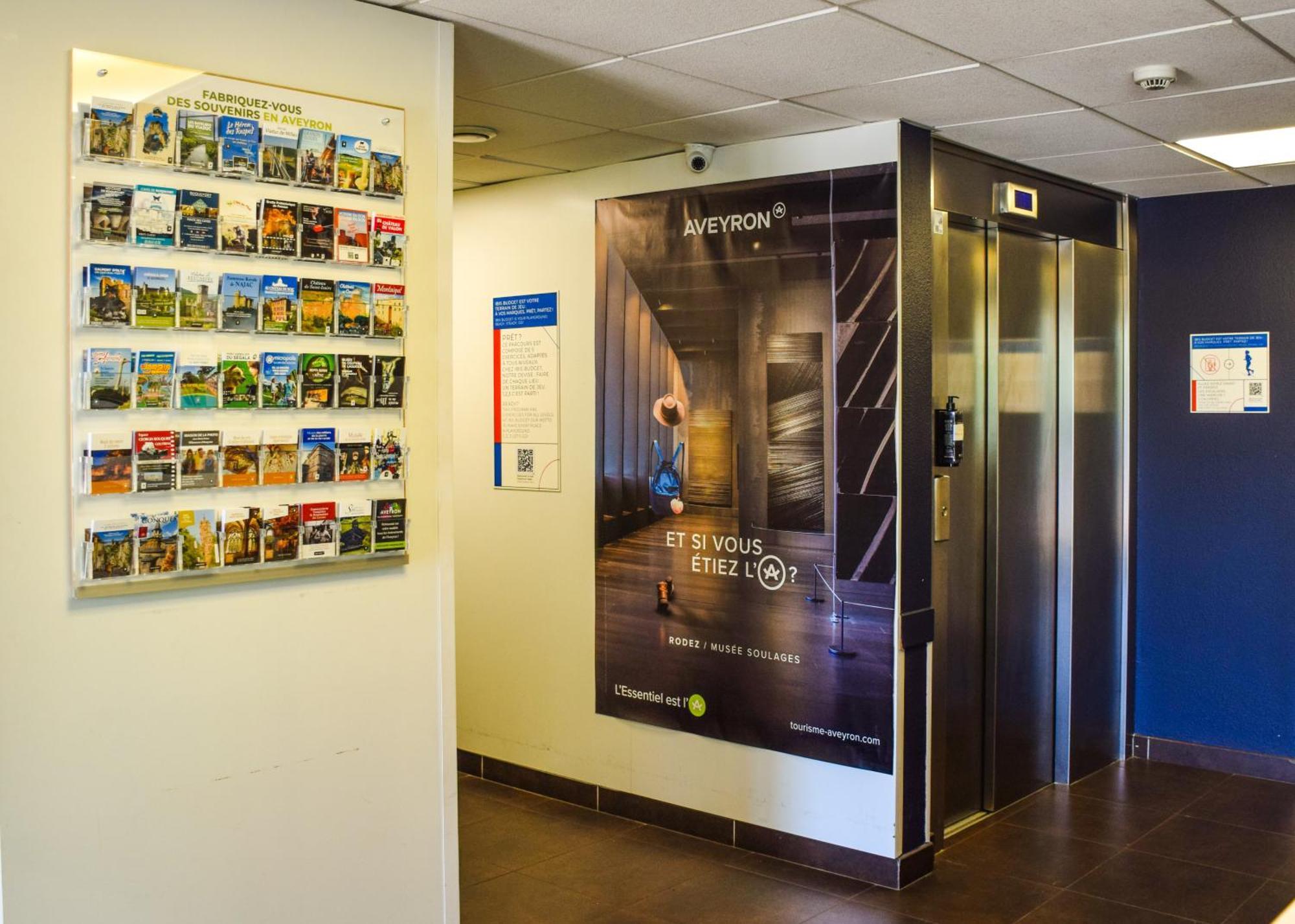 ibis budget Rodez Buitenkant foto