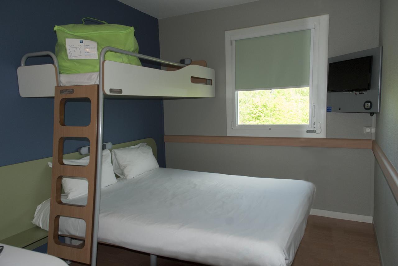 ibis budget Rodez Buitenkant foto